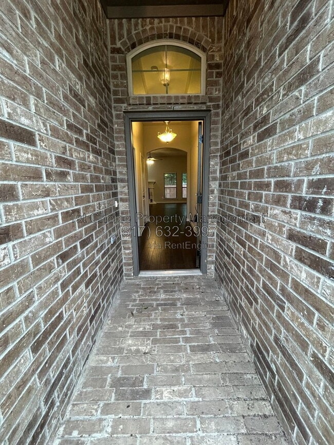Building Photo - 7908 Wilson Cliff Dr