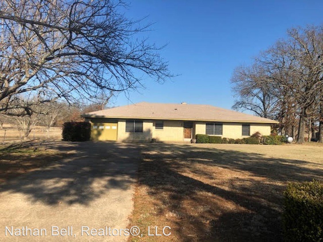 Primary Photo - 3 br, 2 bath House - 3649 FM 906 E