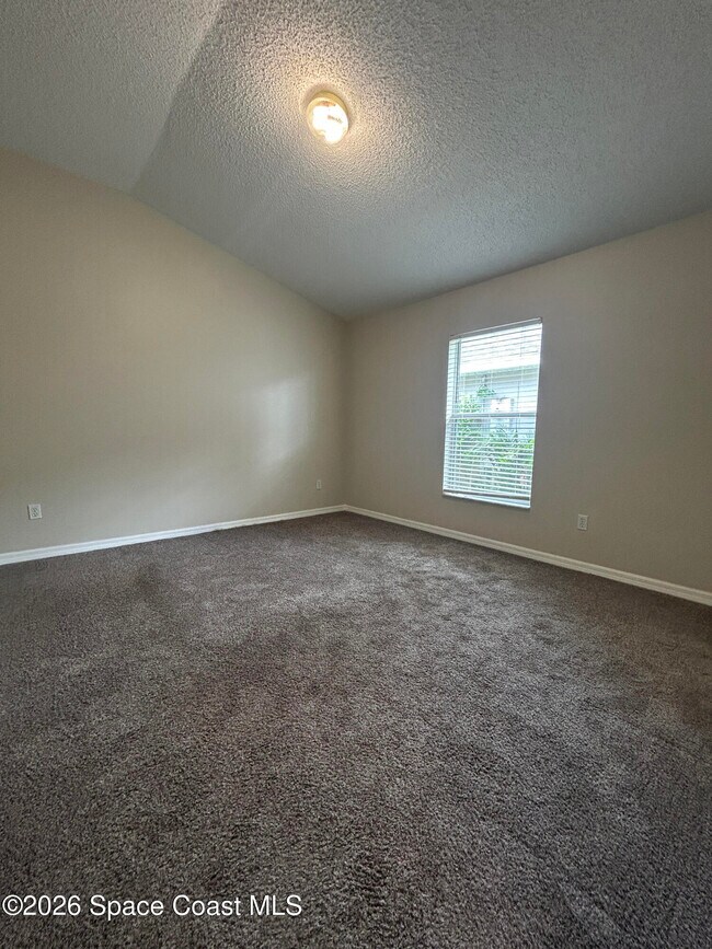 Building Photo - 2891 Stratford Pointe Dr