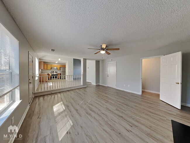 Building Photo - 7010 Mahogany Dr