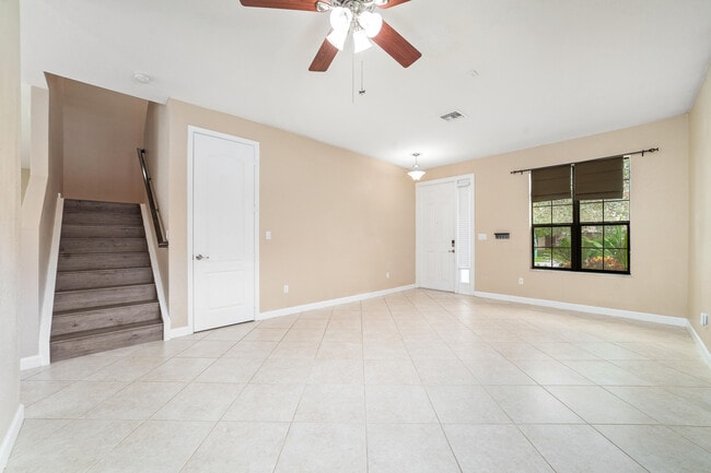Building Photo - 6001 Night Heron Ct