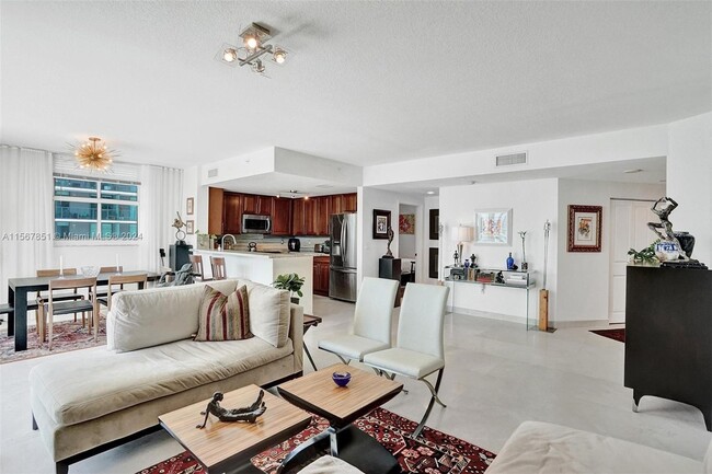 Building Photo - 1250 S Miami Ave