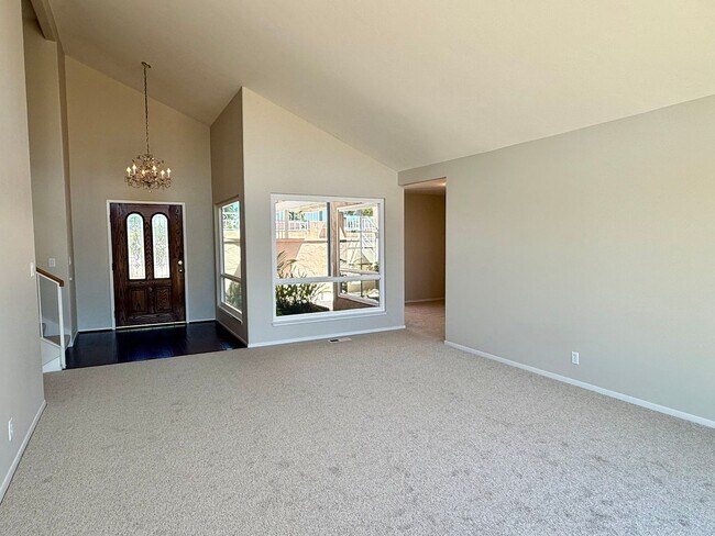 Foto del edificio - Lake Murray View Home with Expansive Outdoor Living - Available Now!