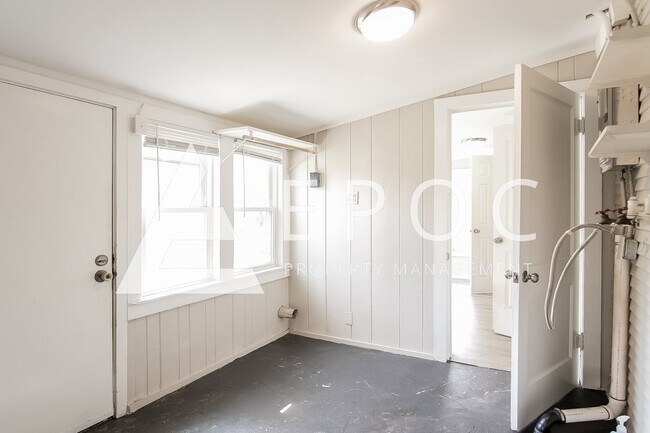 Foto del edificio - 4701 S 30th W Ave