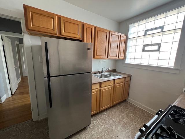 Building Photo - 1 bedroom in Chicago IL 60660