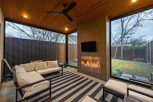 Photo - 416 Grandview Ave Townhome