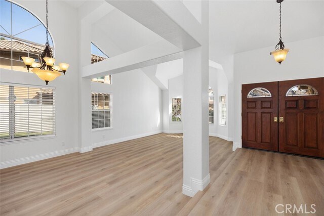 Foto del edificio - 2 Crystalglen