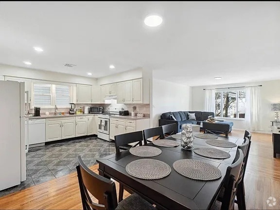 DINING AND KITCHEN - 42 Van Buren St