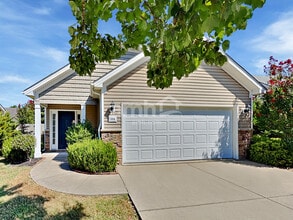 Building Photo - 504 Commendable Ln