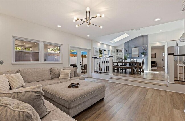 Building Photo - 7120 3rd Ave N