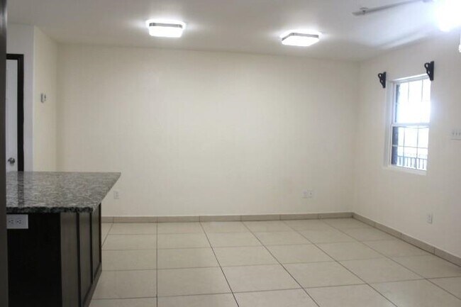 Foto del edificio - 3118 Garfield St