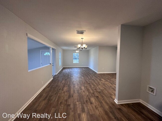 Building Photo - 3 br, 1 bath House - 2615 General Patton st