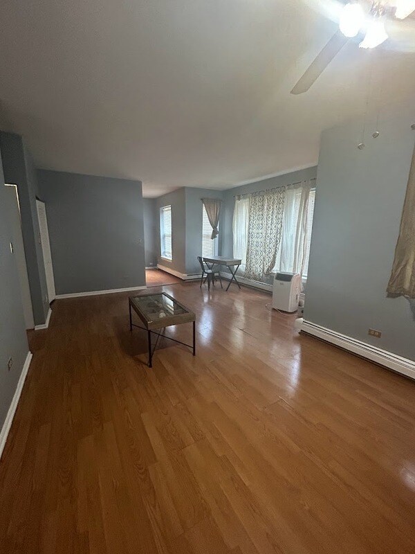 Foto del edificio - 541 E 60th St