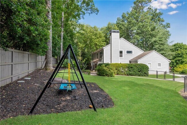 Building Photo - 755 Anna Ln