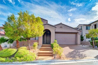Building Photo - 953 Tafalla Ct