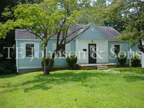 Building Photo - 212 Carolina Cir