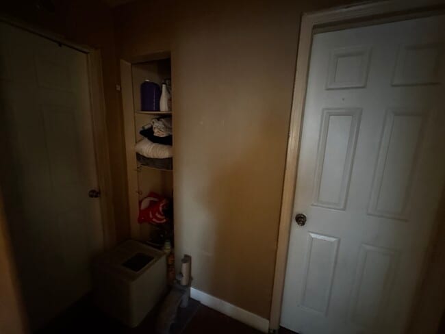 Foto del edificio - 831 N H St