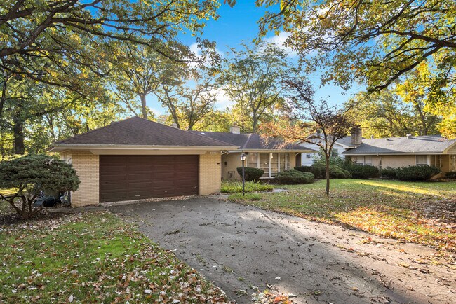 Building Photo - 20623 Hellenic Dr