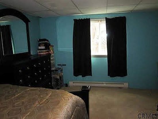 Bedroom - 511 2nd St