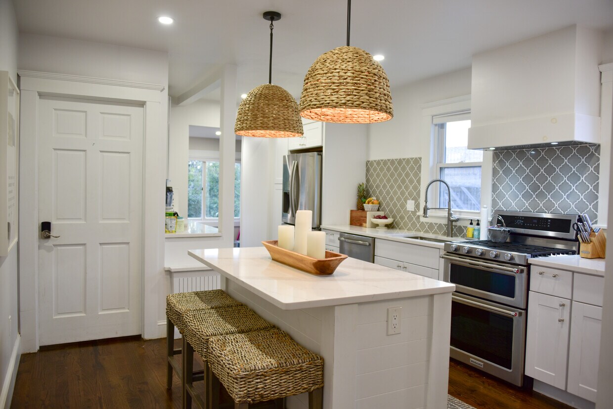 55 Derby St Unit 55, Waltham, MA 02453 Apartments in Waltham, MA