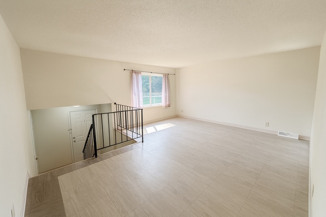 Foto del edificio - 6124 73rd Ave N