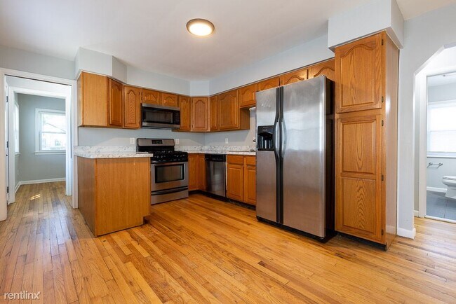 Foto del edificio - 3 br, 1 bath House - 19917 Centralia