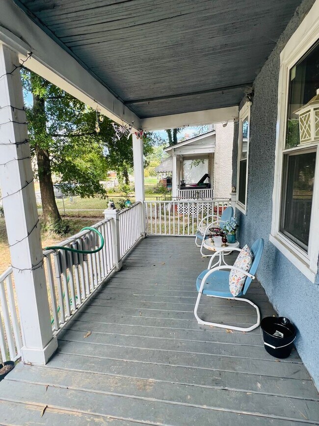 Foto del edificio - Charming 3bdrm/1.5bth Home Conveniently Located in Richmond's North Highland Park Subdivision w/P...