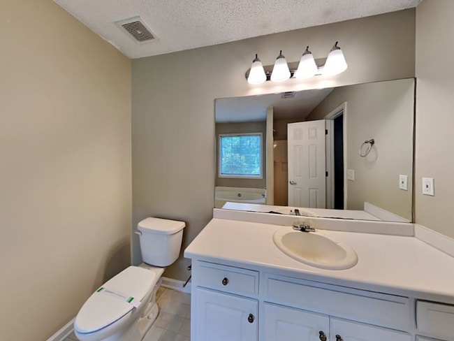 Building Photo - 2773 Sam Calvin Dr