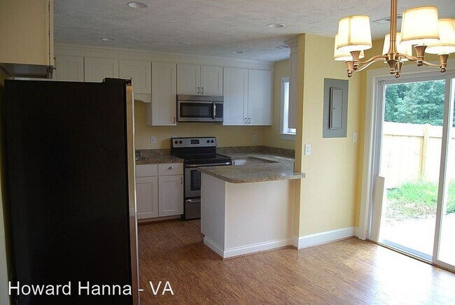 Building Photo - 3 br, 1.5 bath House - 3002 London Company...