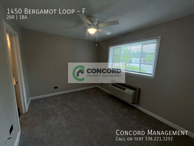 Foto del edificio - 1450 Bergamot Loop