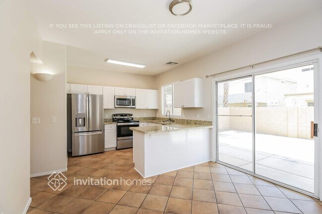 Foto del edificio - 1354 S Longspur Ln