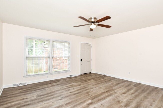 Building Photo - Tour Today! Beautiful redesigned corner co...
