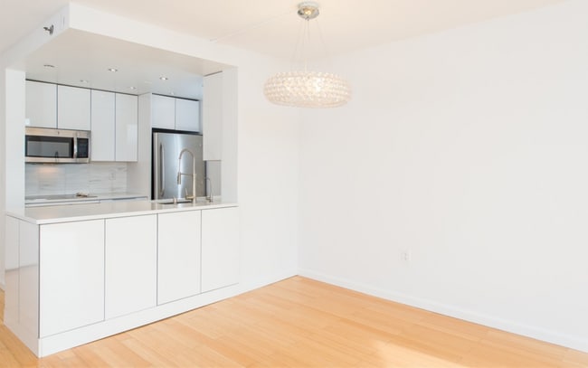 Dining Room - 20 2nd St
