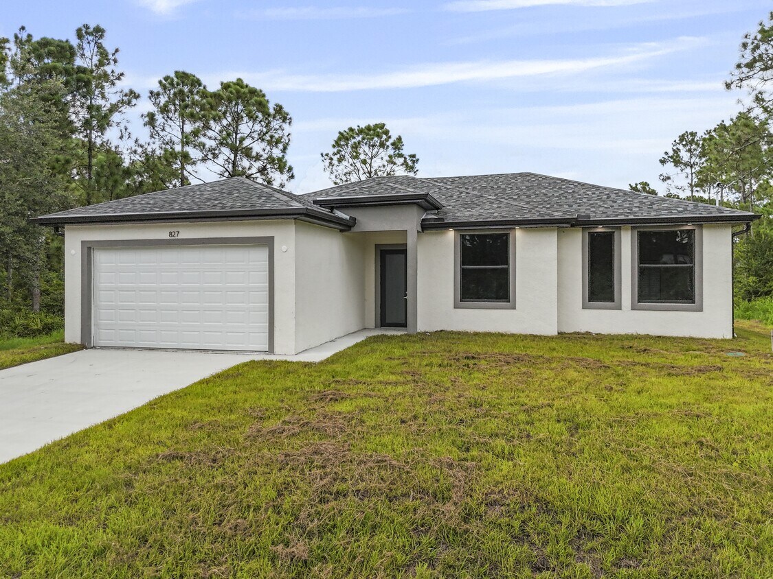 Photo - 827 Carpenter St E (Lehigh Acres, FL)