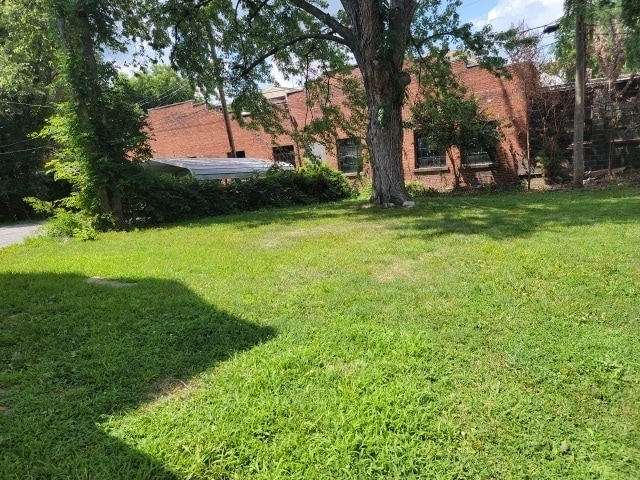 Building Photo - 3326 Gillham Rd