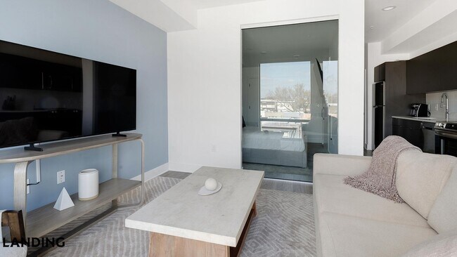 Foto del edificio - 1214 Bladensburg Rd NE