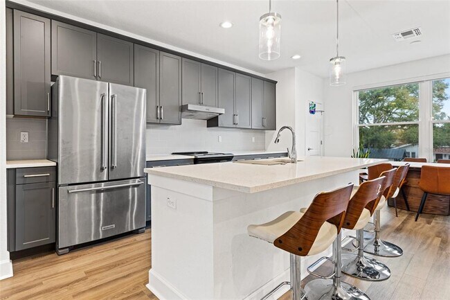 Foto del edificio - 2653 1st Ave N