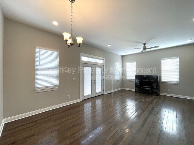 Foto del edificio - 929 Ramseur St