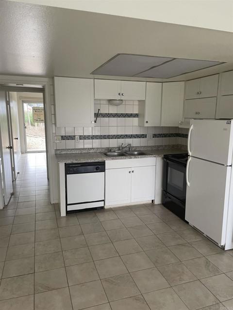 Foto del edificio - 27715 Mountain Meadow Rd