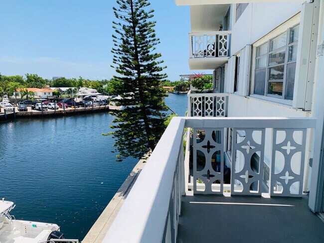 Foto del edificio - 13155 Ixora Ct