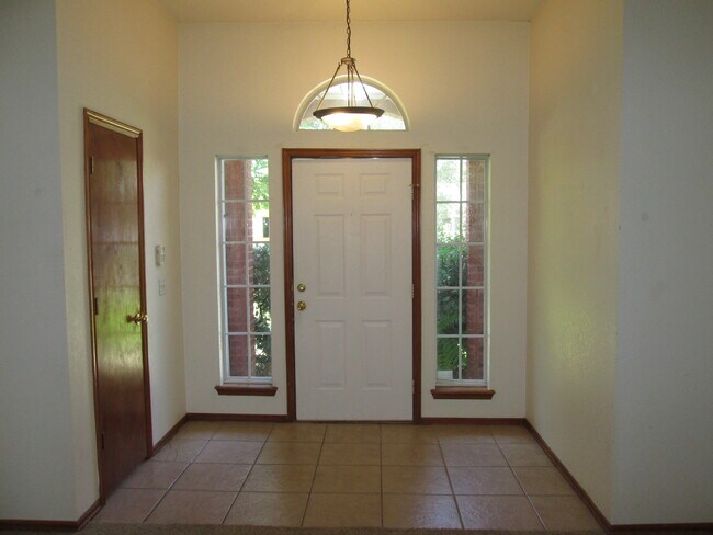 Foto del edificio - PRELEASING - July 2026 - (3) Bed/(2) Bath ...