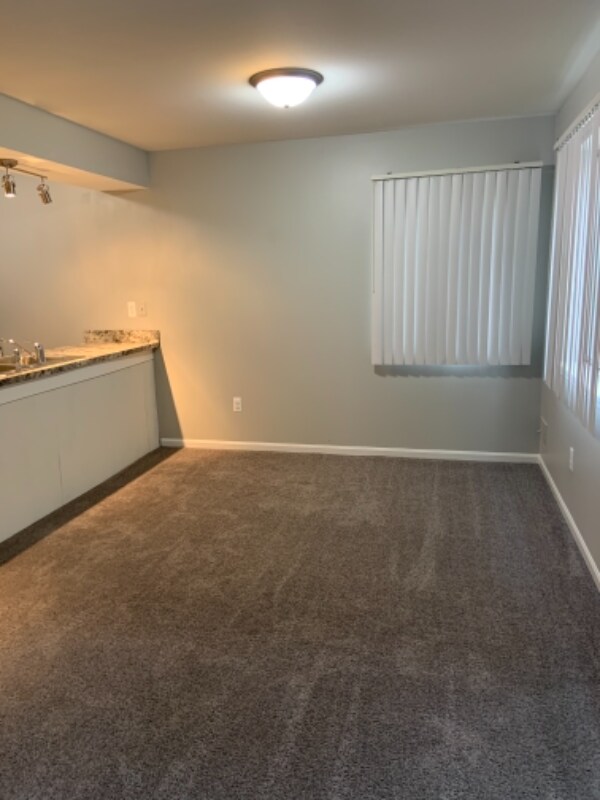 Foto del edificio - 24182 Ashford Ln