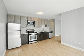 Building Photo - 357 E Wacker Dr