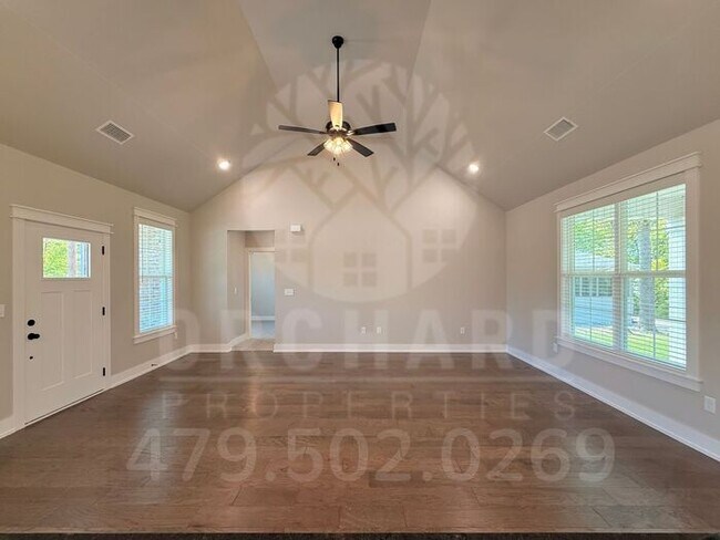 Foto del edificio - Bella Vista Single-Family Home- 3 Bed/ 2 Bath- Well-Designed Fernley Plan