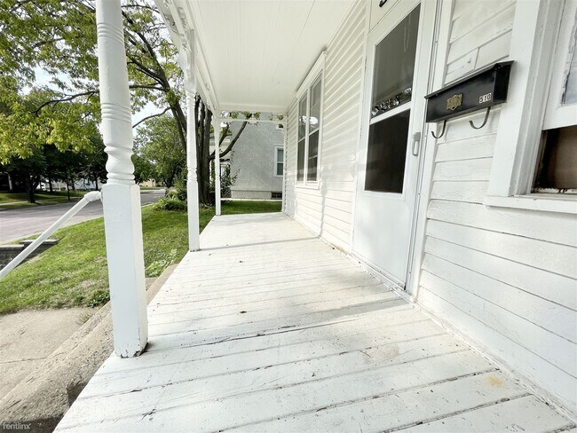 Foto del edificio - 1 br, 1 bath Duplex - 510 North Franklin S...