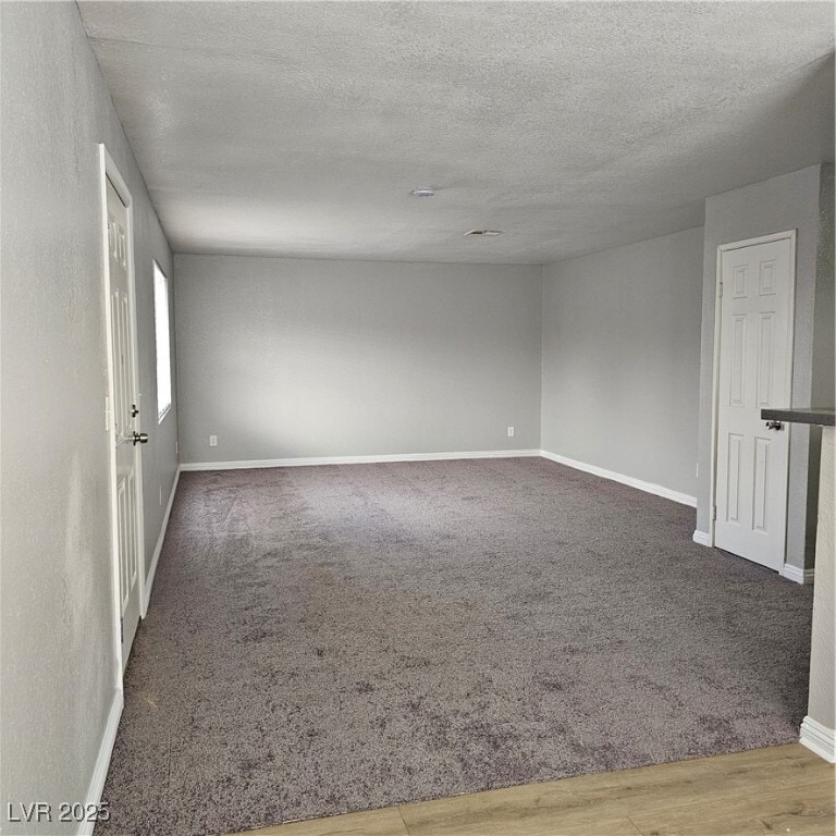 Primary Photo - 4720 Cessna Ave