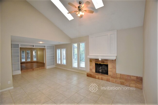 Building Photo - 3782 Courtside Terrace