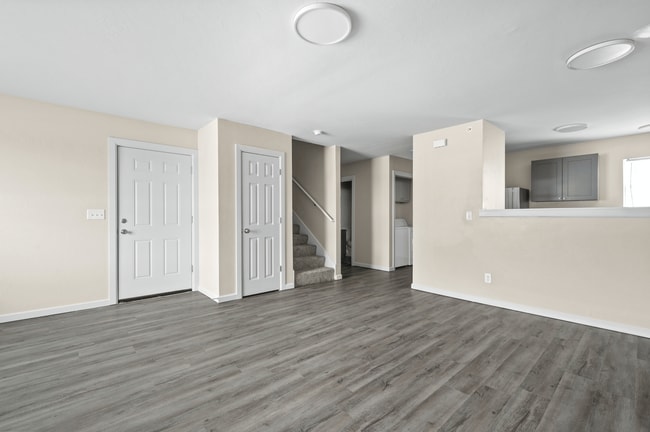 Photo - Diamond Ridge Townhomes