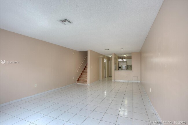 Building Photo - 8851 NW 119th St