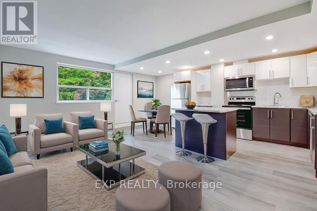 Photo du bâtiment - 45 Paisley Blvd W